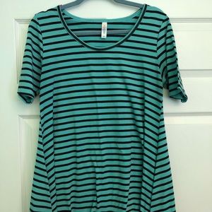 LulaRoe perfect tee